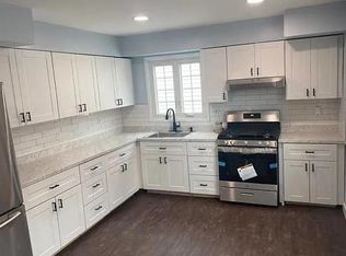 75 Van Wagenen Ave FLOOR 2, Jersey City, NJ 07306