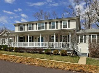 905 Providence Ave, Saint Louis, MO 63119