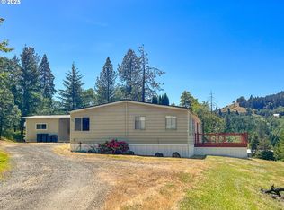 283 Hawkeye Ln, Roseburg, OR 97471