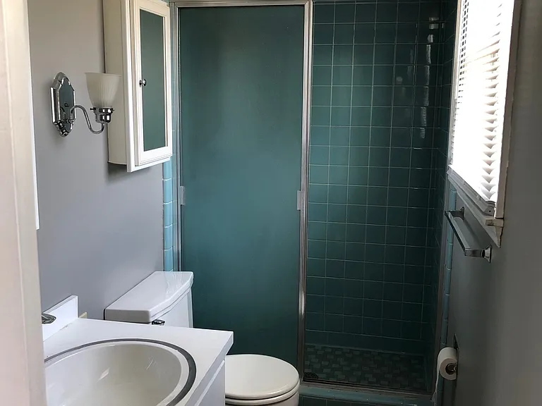 10557 Sharondale Rd — Photo 21