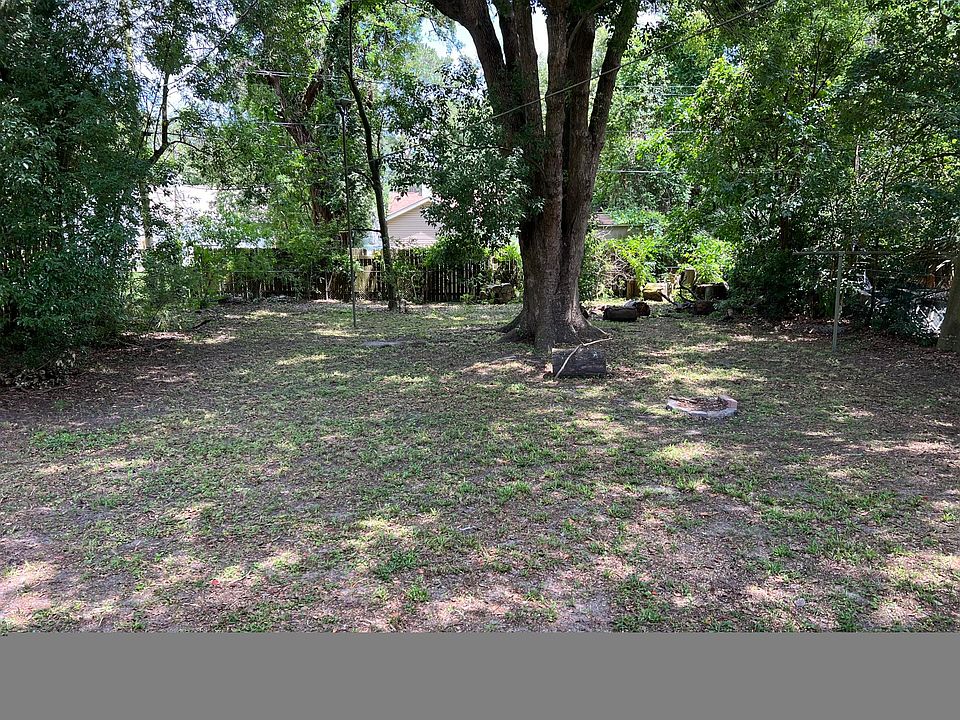 2nd image of 14 Palm Ave