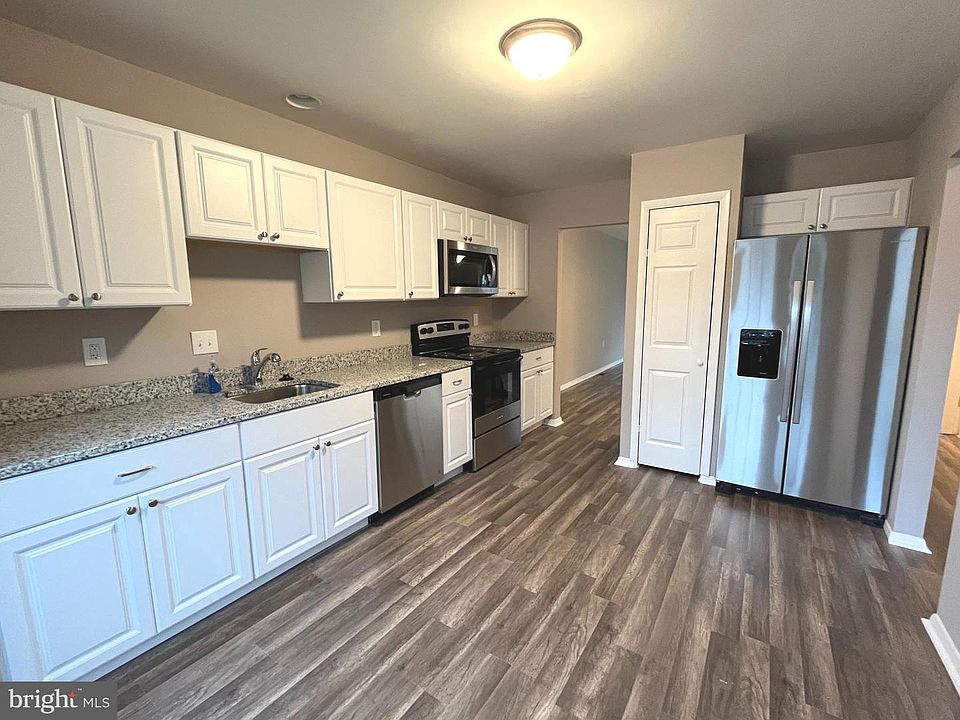 1st image of 22 Spyce Mill Ct