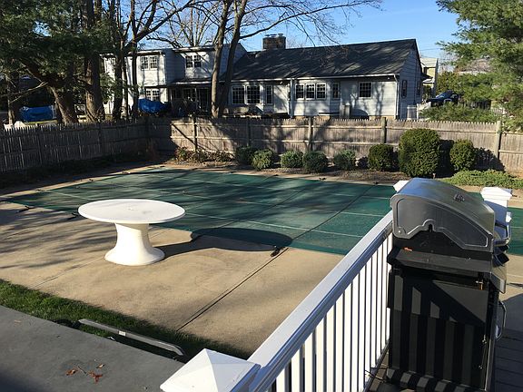 Pool area