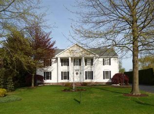 1685 Detwiler Dr, York, PA 17404