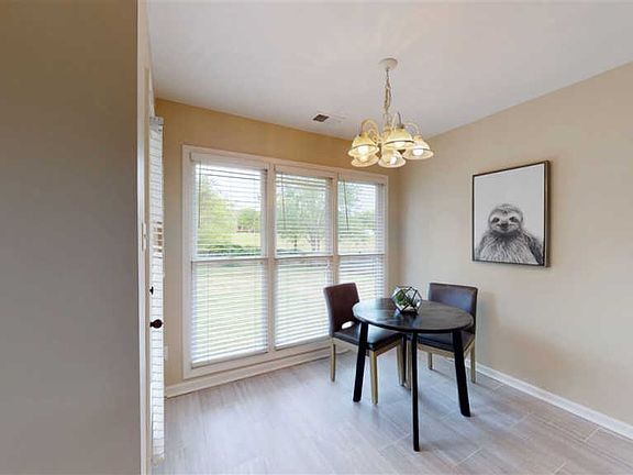 5th image of 8930 Doveland Dr