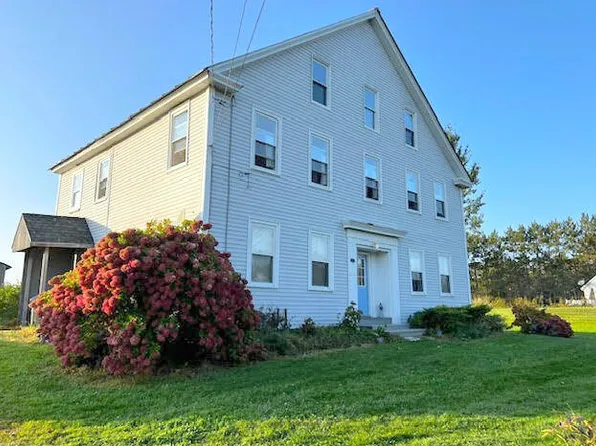 1242 Clinton Avenue, Benton, ME 04901