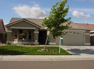 9075 Ducks Pond Way, Elk Grove, CA 95758
