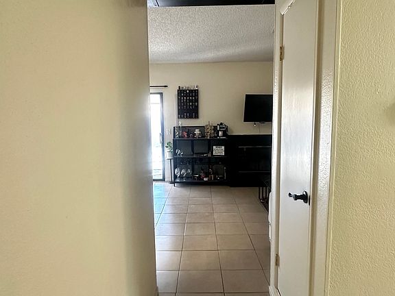 4th image of 7420 Saybrook Point Dr #2