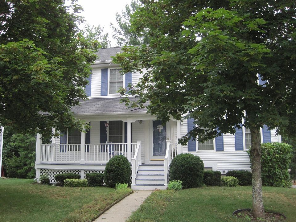 1st image of 42 Garden Walk Dr