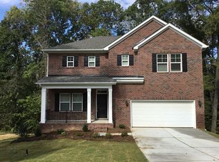 3033 Phillips Fairway Dr, Charlotte, NC 28216