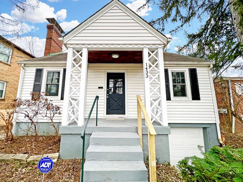 1st image of 1433 Ambrose Ave