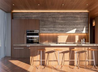 1515 Alberni St #3202, Vancouver, BC V6G 0E3