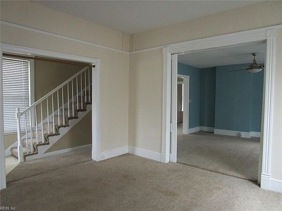 2nd image of 700 Stewart St