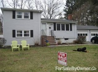 67 Selwyn Rd, Braintree, MA 02184