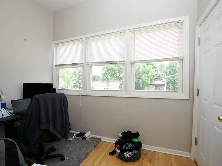 2022 W Augusta Blvd #E04P — Photo 6