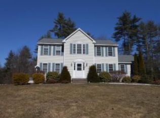 6 Preserve Dr, Londonderry, NH 03053