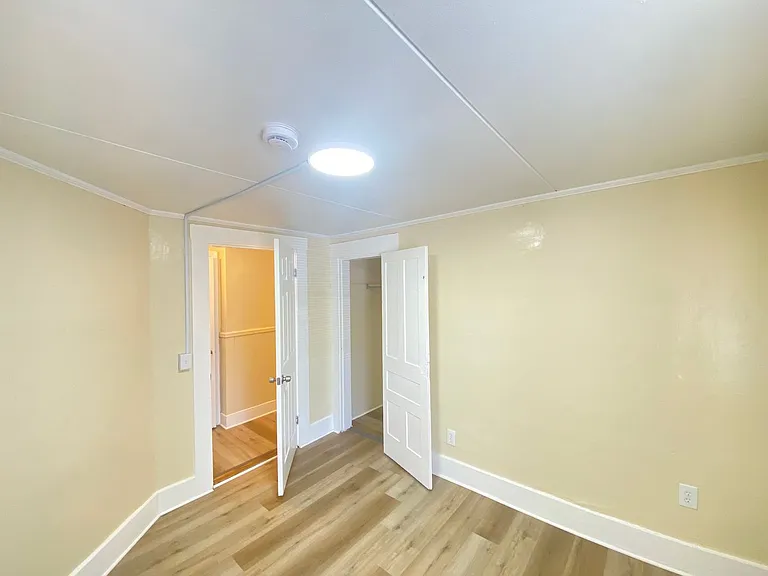 77 Franklin St — Photo 14