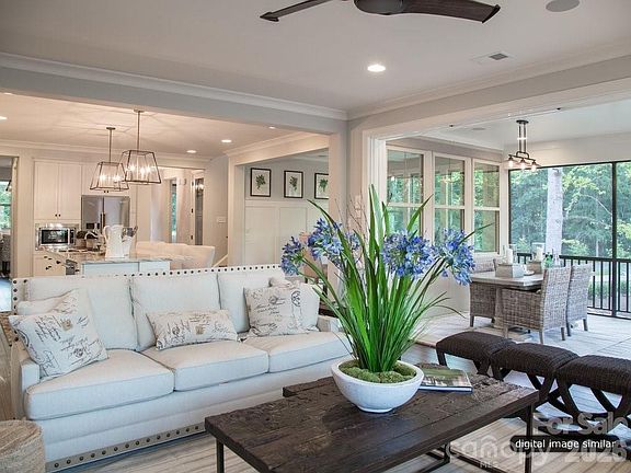 5th image of 520 Weddington Rd