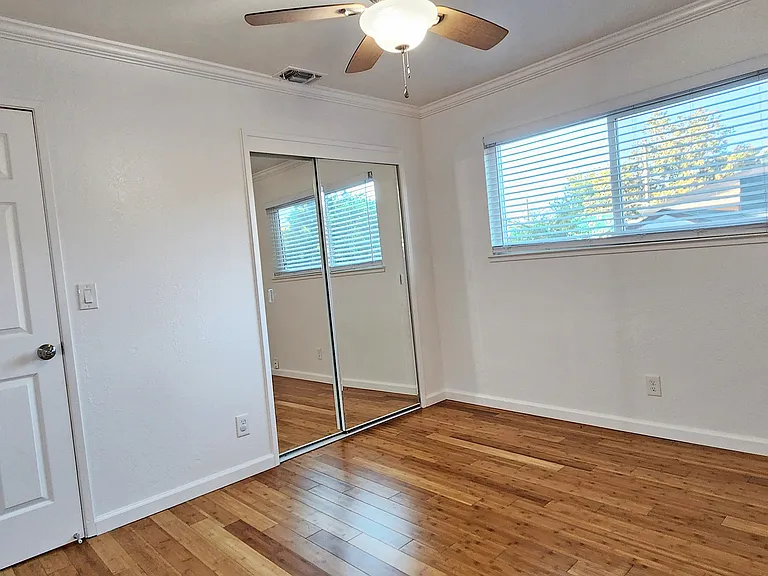 1430 V St #2 — Photo 18