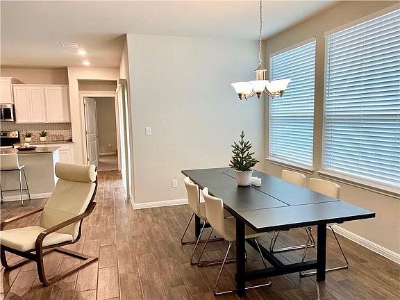 4th image of 3017 Settlement Dr #32