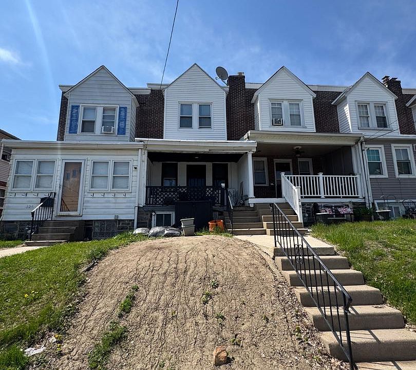 1st image of 128 Saint Charles St