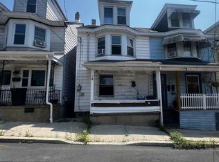 607 N 2nd St, Minersville, PA 17954