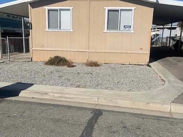 1560 Massachusetts Ave #113, Riverside, CA 92507