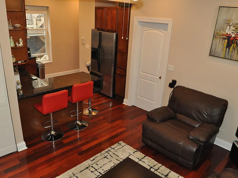 1908 N Fairfield Ave #2N — Photo 6