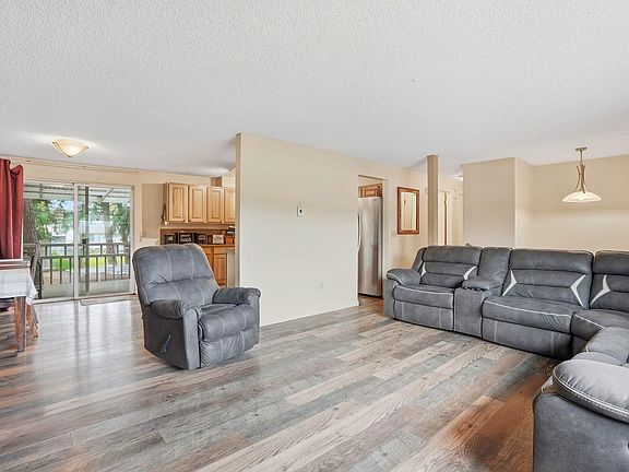 5th image of 12604 E Skyview Ave
