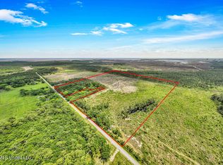 2 Bayou Cumbest Rd, Moss Pt, MS 39562