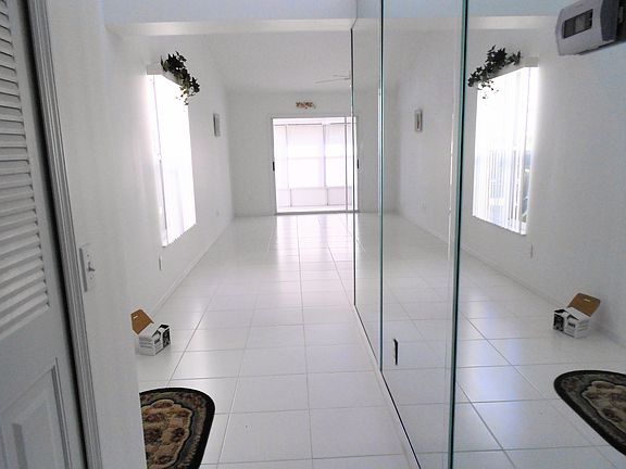3rd image of 2632 SE Tropical East Cir