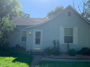 1937 NE Jefferson St, Topeka, KS 66608