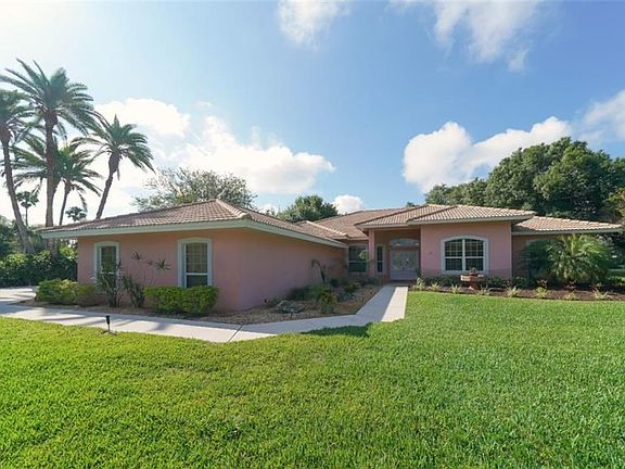 3rd image of 8477 Turnberry Cir