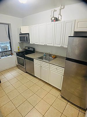 2nd image of 801 W 181st St APT 3