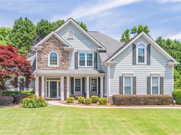 3913 Lost Oak Dr, Buford, GA 30519