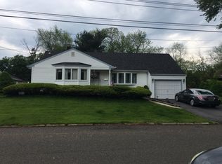 42 Knoll Ter, Hazlet, NJ 07730