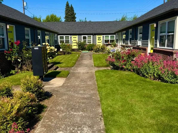 Overlook Terrace, 2400 N Killingsworth St #2520-04, Portland, OR 97217