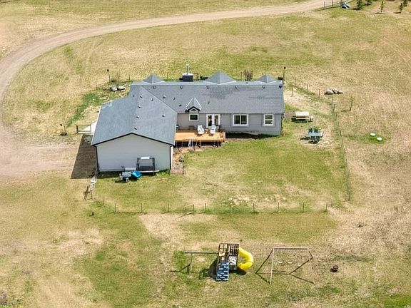 5th image of 55010 Range Rd #261
