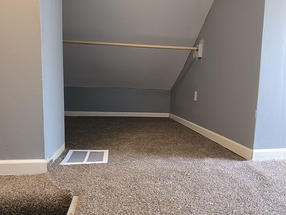 3rd image of 2124 Arthur Ave