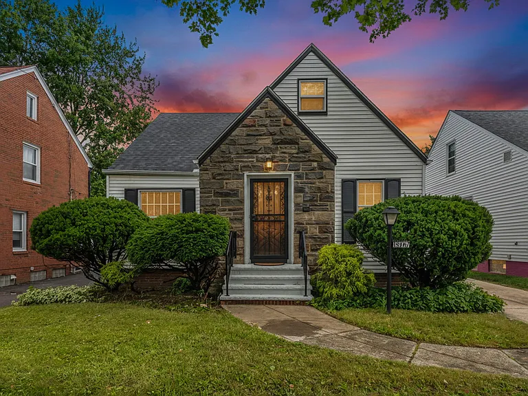 15907 Walden Ave — Photo 1