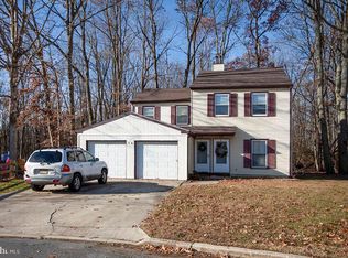 36 Maynard Dr, Sicklerville, NJ 08081