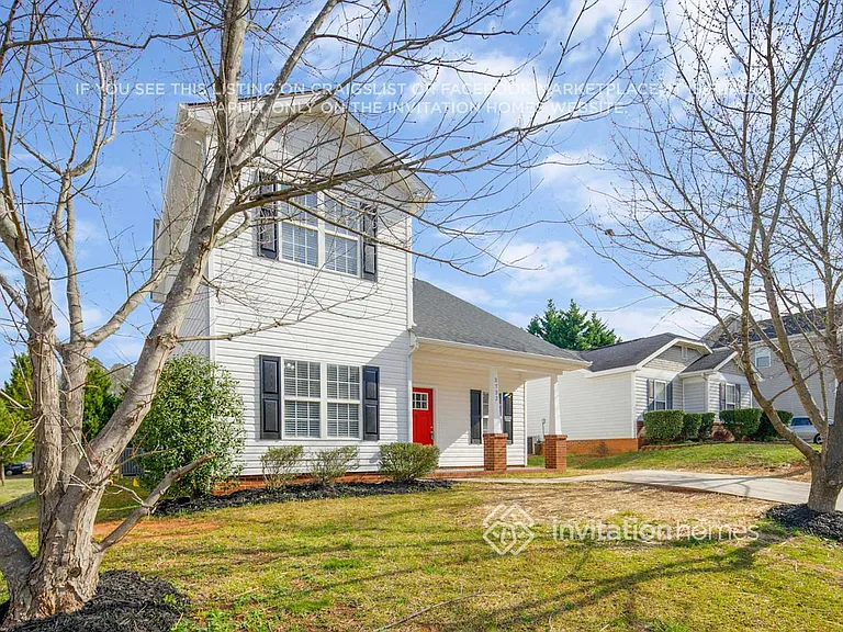 3732 Bullard St — Photo 2