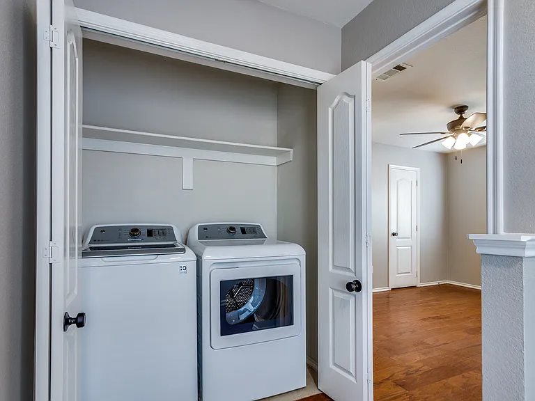 3127 Lubbock. Walk to TCU! Rental home. 3-bedroom home. In home washer and dryer provided.