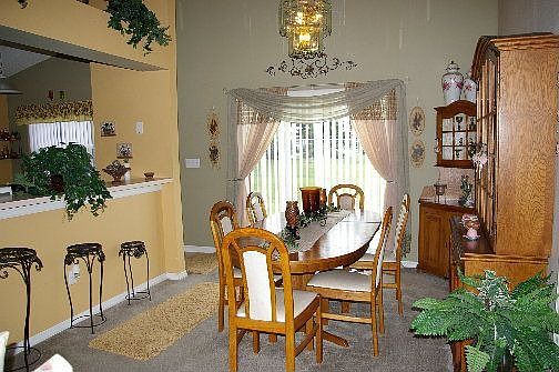4th image of 2942 Cool Breeze Cir
