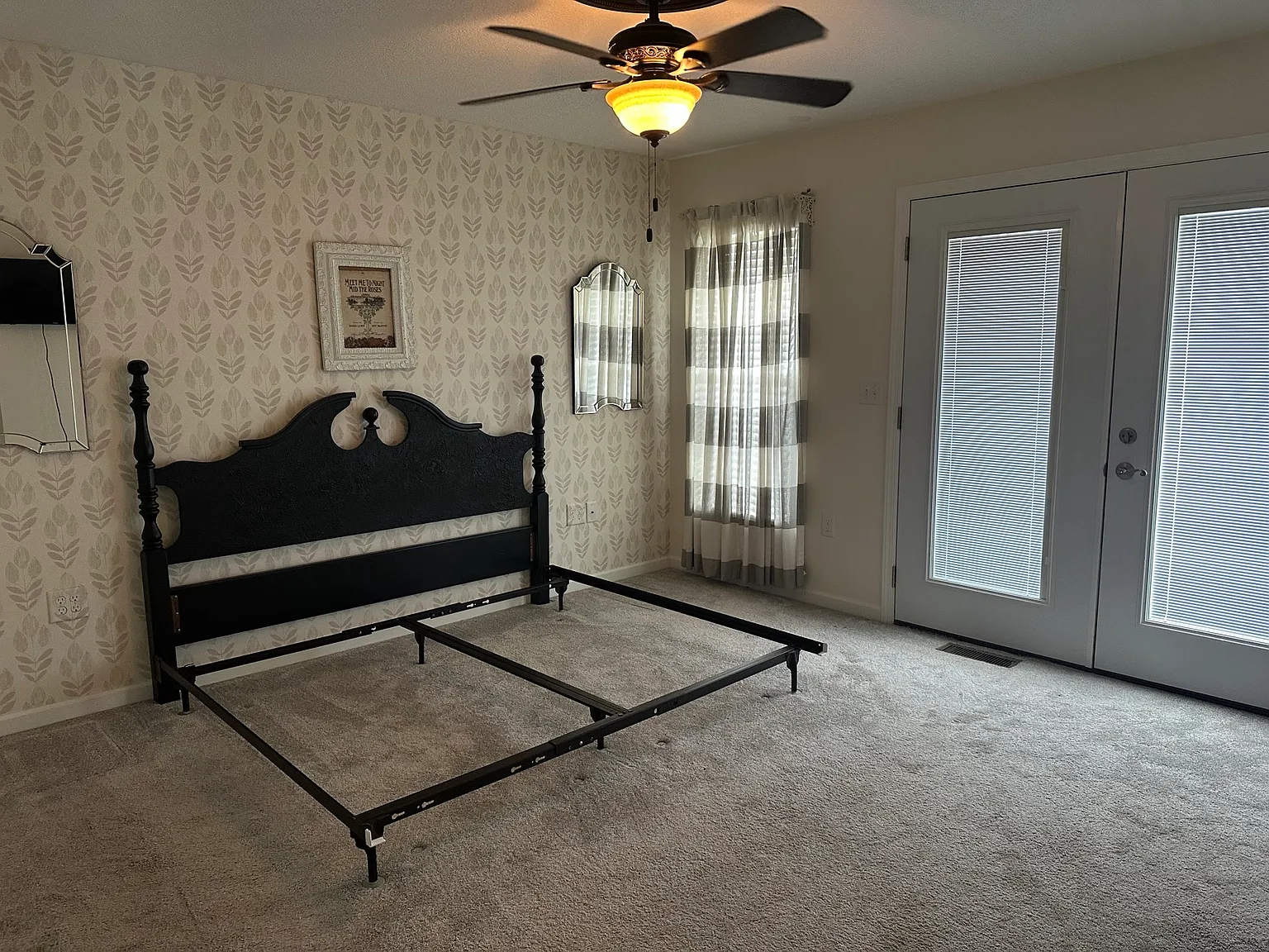 2 bed, 1008 sqft, $3,500 — Photo 4