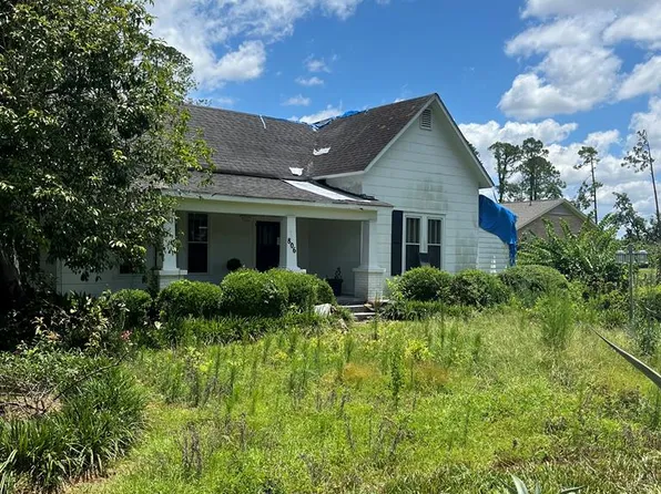 806 Gaskin Ave N, Douglas, GA 31533