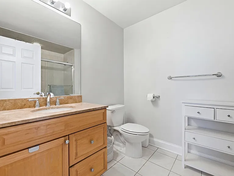 311 Washington St #9C — Photo 23