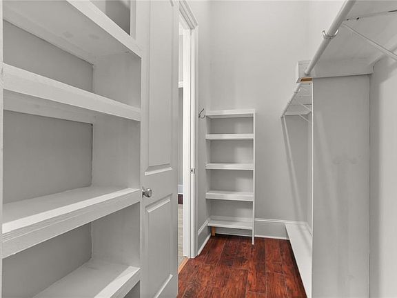 5th image of 1716 S Gayoso St