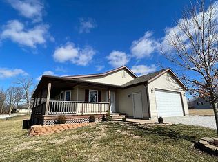 518 S Border St, Monroe City, MO 63456