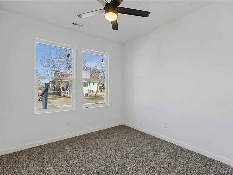 2228 E 4th Ave #1 — Photo 15
